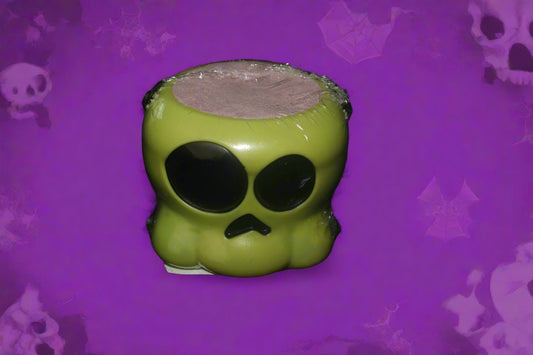 SKULLY BATHBOMBS (WITH TOY)